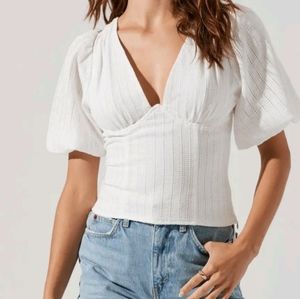 ASTR bubble short sleeve top